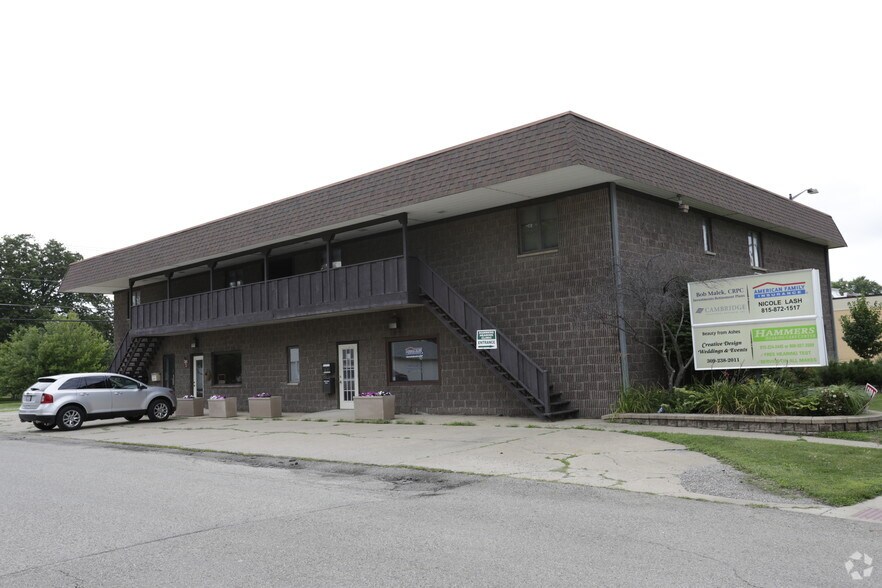 15 W Warren St, Princeton, IL for sale - Primary Photo - Image 1 of 1