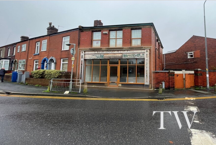 2 Eaves Lane Ln, Chorley for sale - Primary Photo - Image 1 of 1