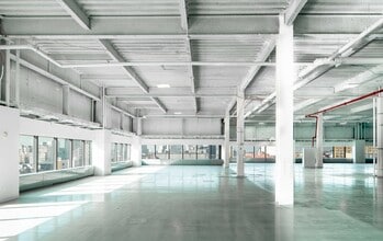 2 Hanson Pl, Brooklyn, NY for lease Interior Photo- Image 1 of 5