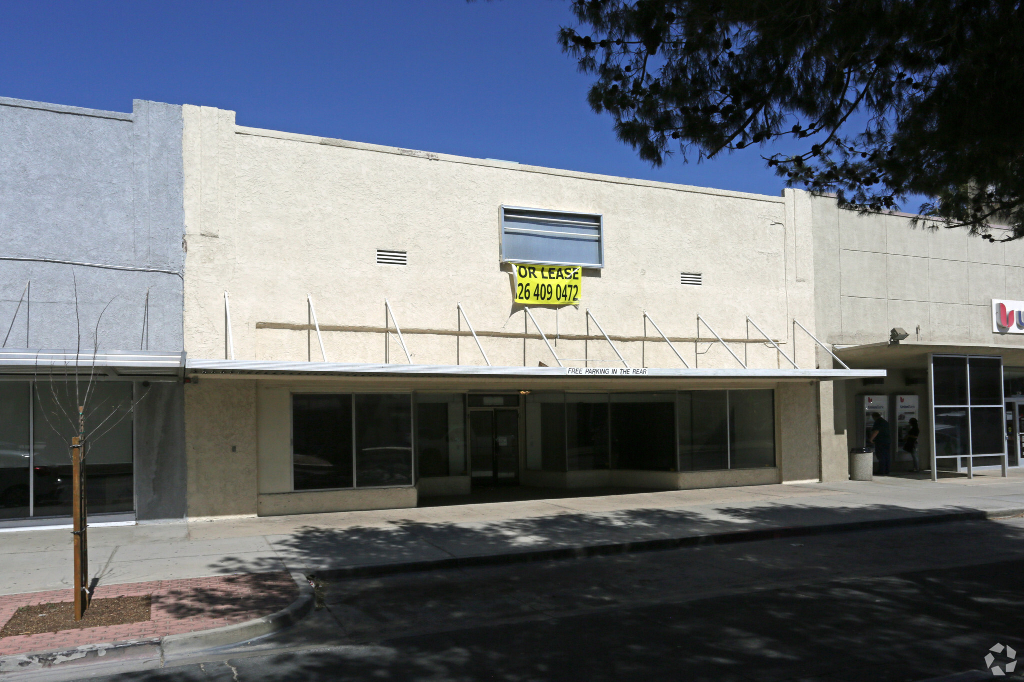 235 E Main St, Barstow, CA for sale Primary Photo- Image 1 of 1