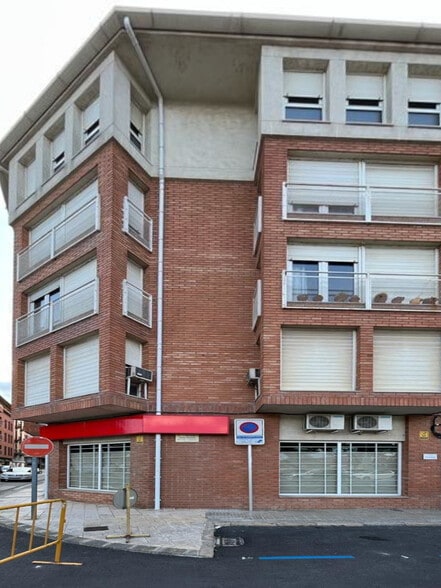 in Tortosa, Tarragona for sale - Building Photo - Image 1 of 1