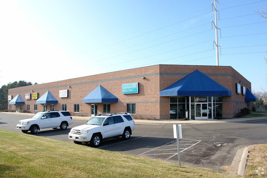 13416-13432 Hanson Blvd, Andover, MN for sale - Primary Photo - Image 1 of 1