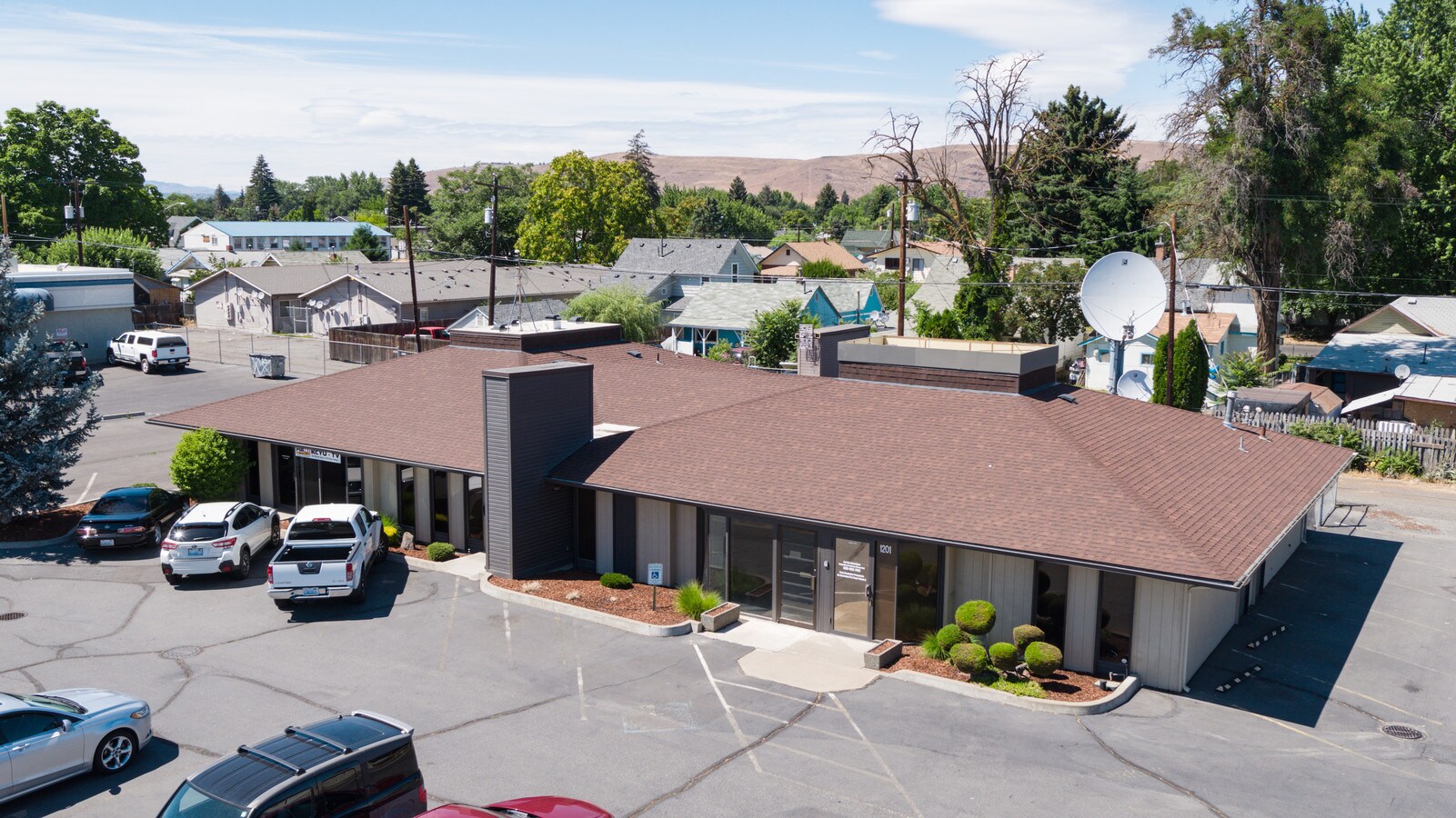 1201 W Lincoln Ave, Yakima, WA 98902