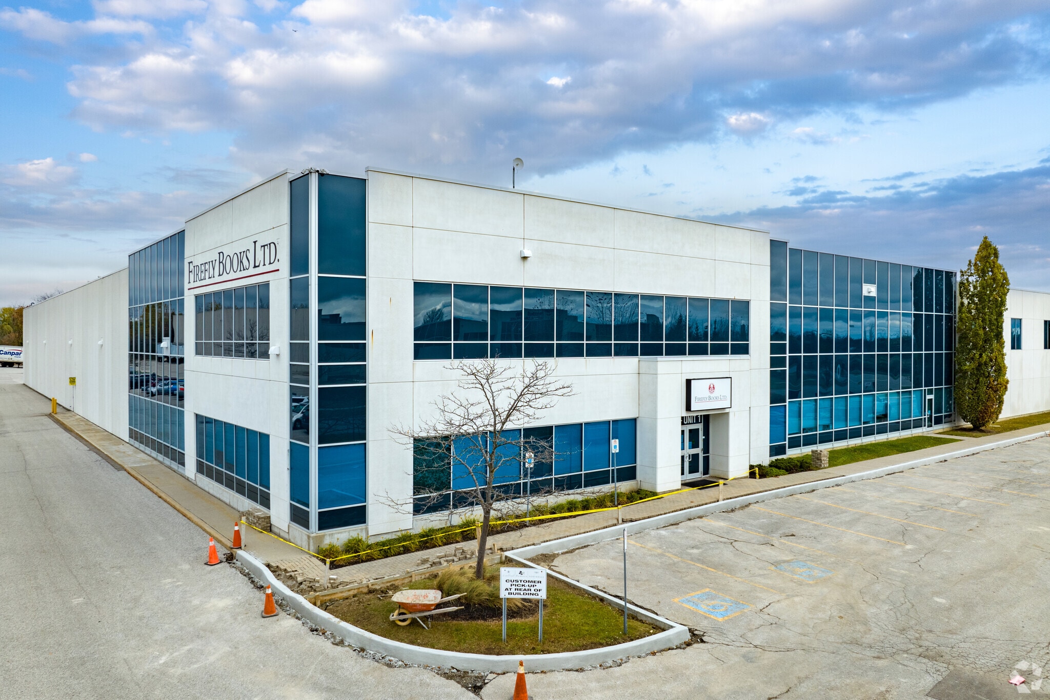 50 Staples Ave, Richmond Hill, ON for sale Primary Photo- Image 1 of 1