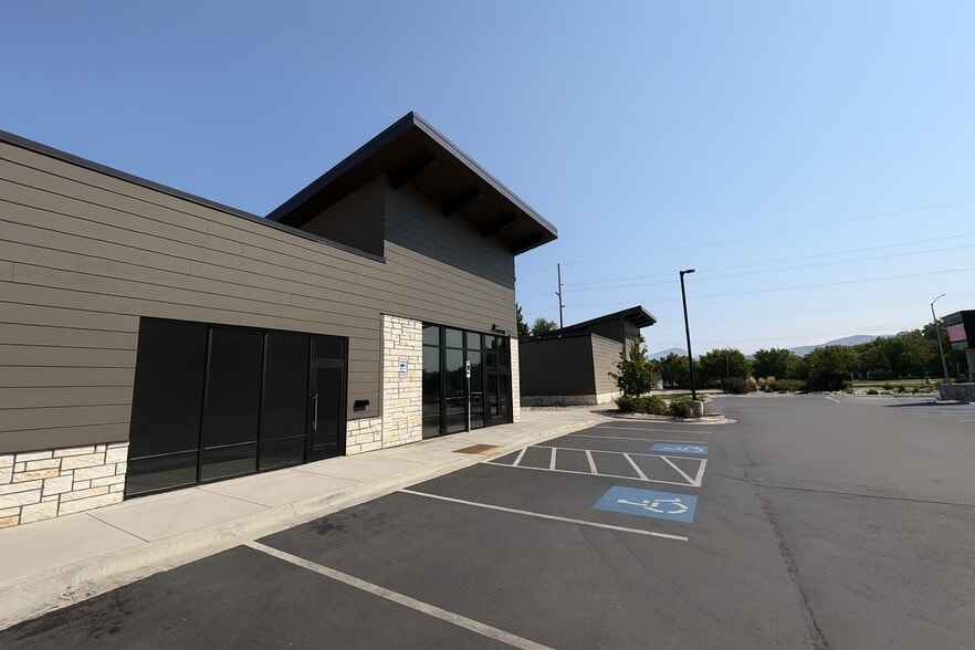 2865 N Reserve St, Missoula, MT for lease - Building Photo - Image 3 of 8