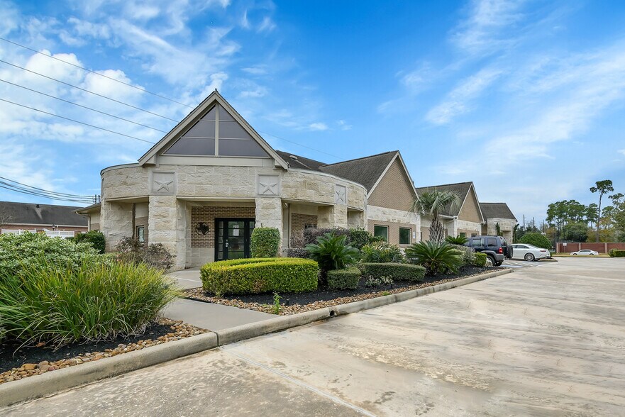 6319 Cypresswood Dr, Spring, TX 77379