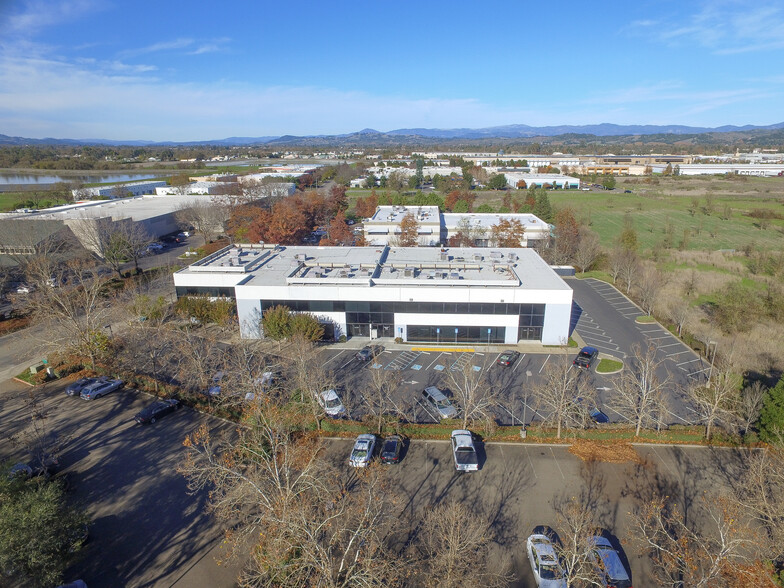 5464 Skylane Blvd, Santa Rosa, CA for sale - Aerial - Image 1 of 1