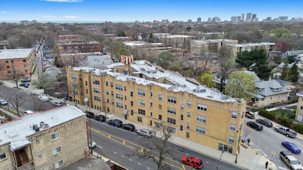 2038-2048 W Touhy Ave, Chicago, IL for sale - Building Photo - Image 2 of 16