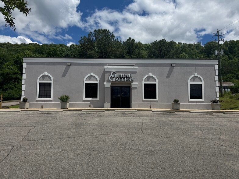 2621 Pelham Pky, Pelham, AL for sale - Building Photo - Image 2 of 9