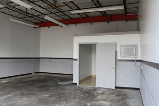 More details for 104 W Seneca Ave, Tampa, FL - Industrial for Lease