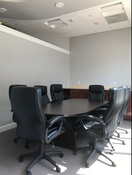 77 Hanover St Portsmouth Nh 03801 Office Retail Space