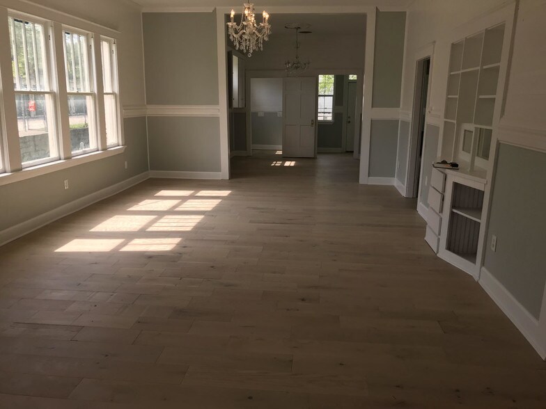 14744 Tiger Bend, Baton Rouge, LA 70817