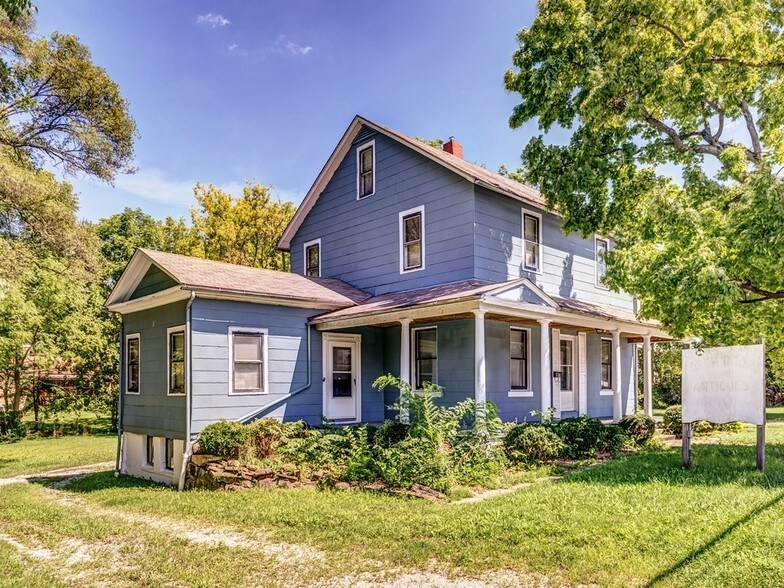 33 E Aurora Rd, Northfield, OH for sale - Primary Photo - Image 1 of 1