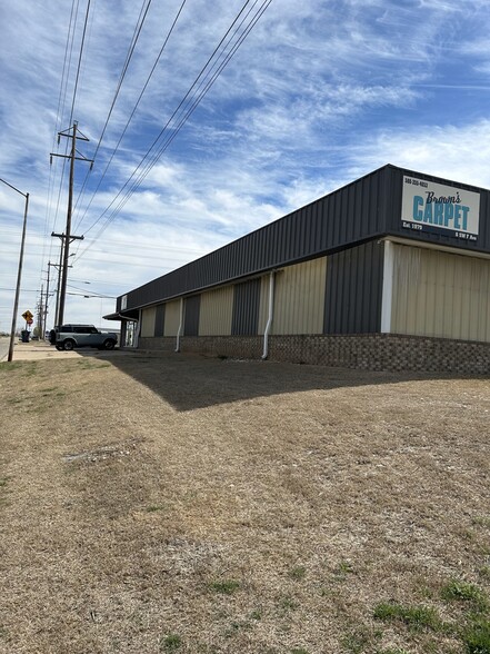 6 SW F Ave, Lawton, OK for sale - Building Photo - Image 2 of 9