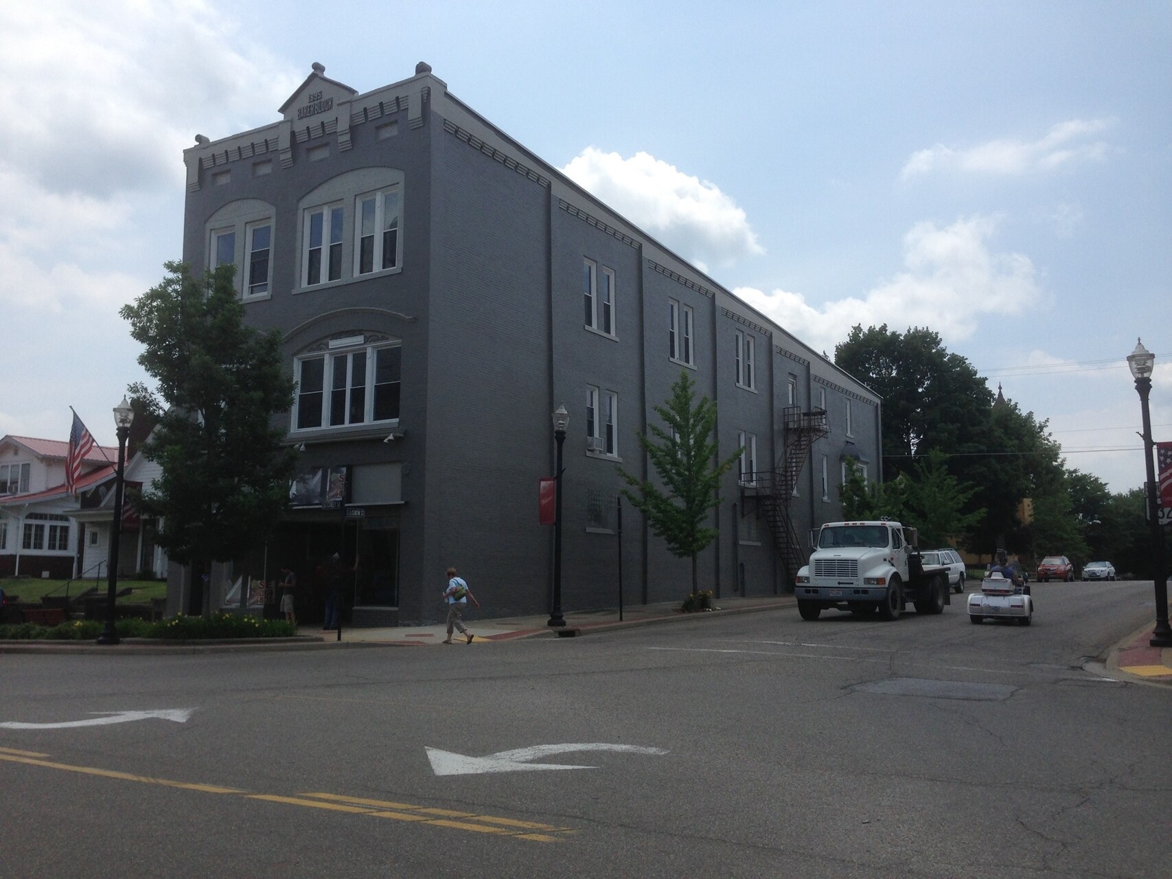 8 2nd St SE, Carrollton, OH for sale Primary Photo- Image 1 of 1
