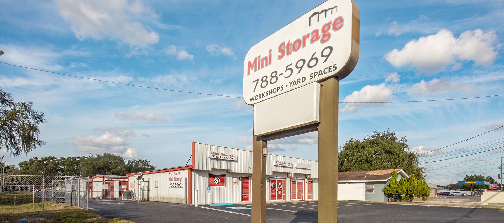 Storage Units Zephyrhills Fl Dandk Organizer