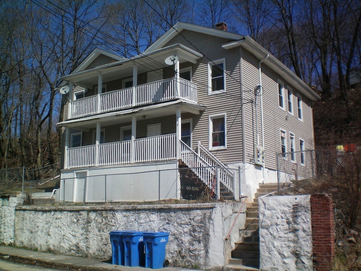 156 Orange St, Waterbury, CT 06704 Property Record