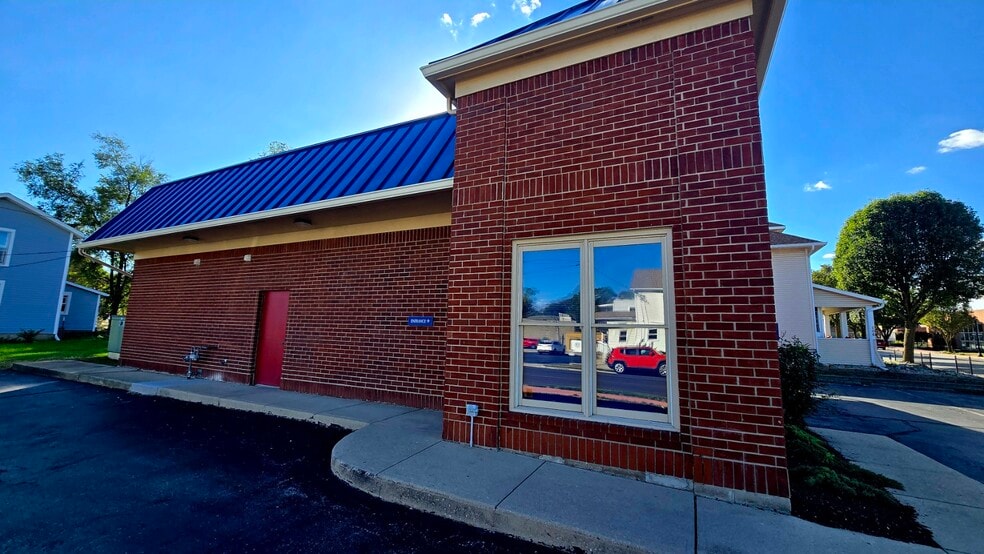 100 W National Rd, Englewood, OH for sale - Building Photo - Image 2 of 29