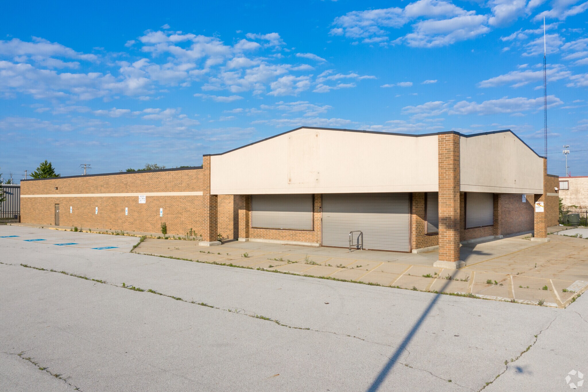 15900 Wood St, Harvey, IL for sale Primary Photo- Image 1 of 1