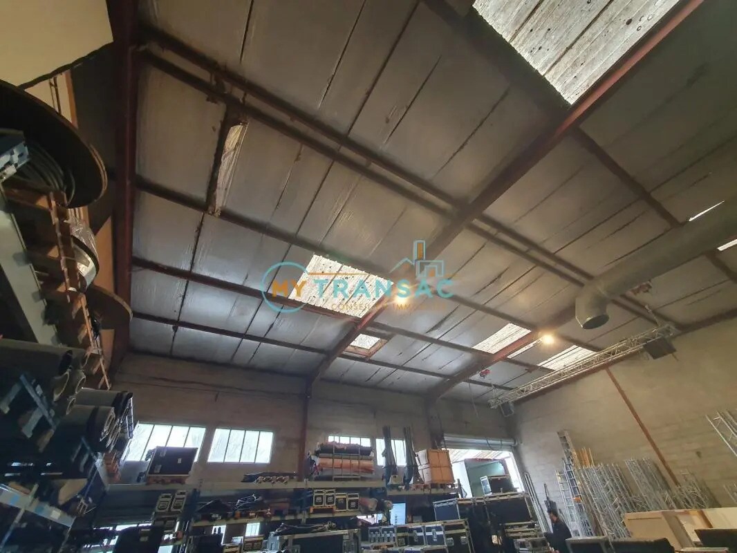 Industrial in Lagny-sur-Marne for sale Interior Photo- Image 1 of 8