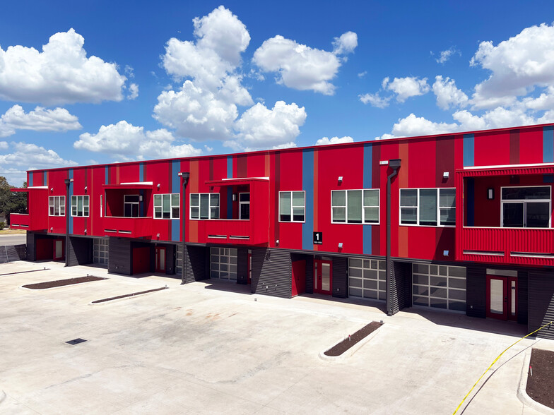 2119 Frate Barker Rd, Austin, TX for sale - Primary Photo - Image 1 of 1