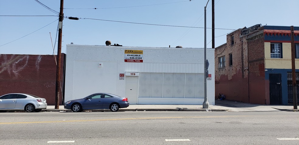 119 W Jefferson Blvd, Los Angeles, CA for lease - Building Photo - Image 1 of 9