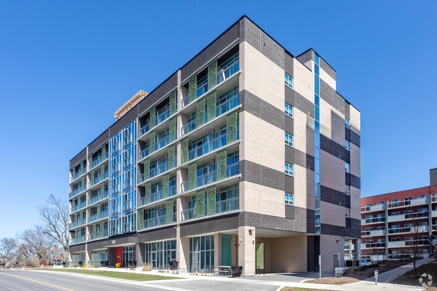 250 Albert St Waterloo On N2l 3t6 Loopnet Com 250 Albert St Waterloo On N2l 3t6 Loopnet Com