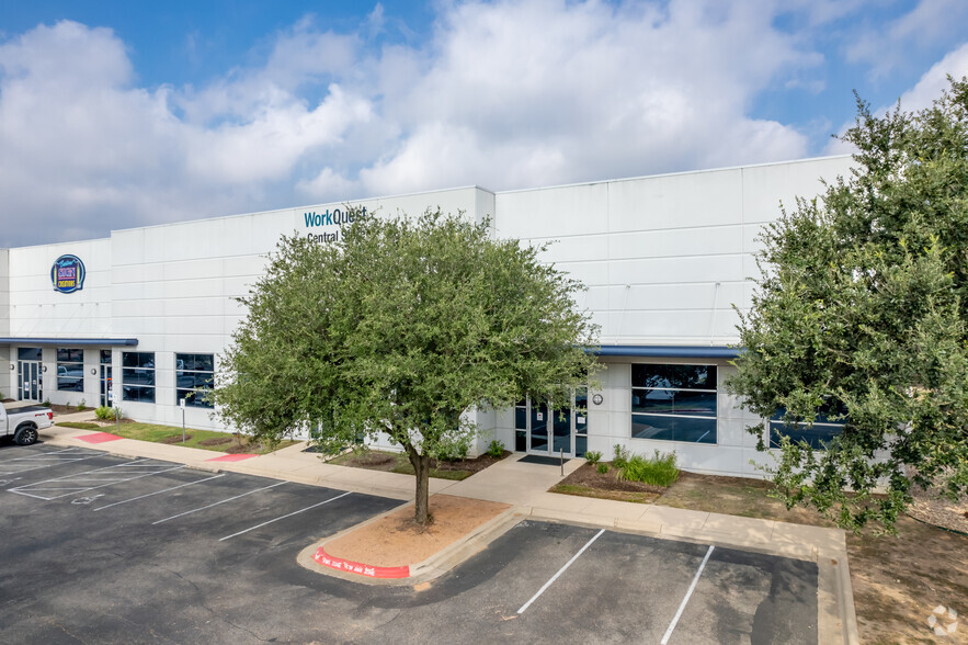 1130 Rutherford Ln, Austin, TX for lease - Building Photo - Image 2 of 7