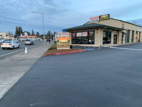 1022 Santa Rosa Ave, Santa Rosa, CA for lease - Building Photo - Image 2 of 10