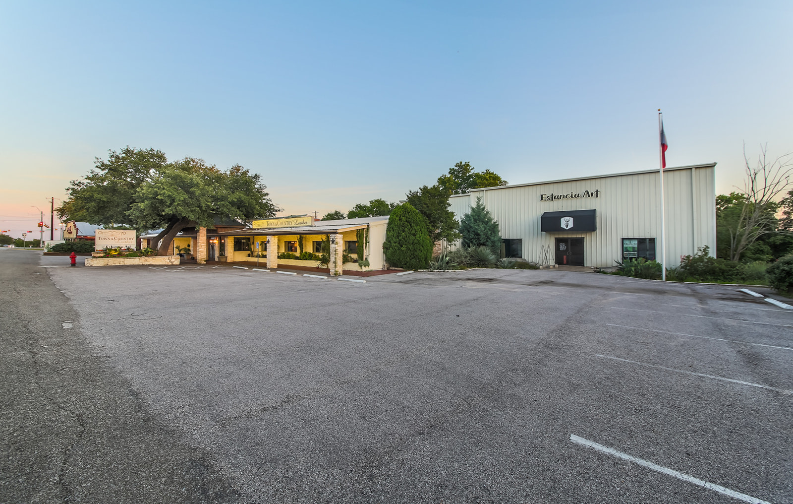 12703 W Highway 71, Bee Cave, TX for lease Building Photo- Image 1 of 8