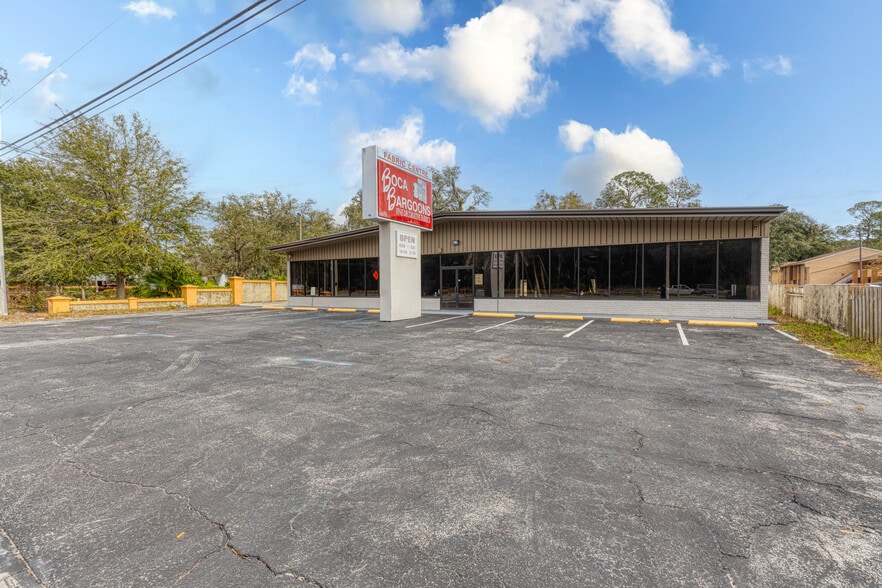 5953 Roosevelt Blvd, Jacksonville, FL for sale - Building Photo - Image 3 of 18