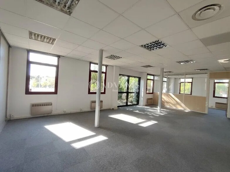 Office in Montpellier for lease - Interior Photo - Image 3 of 8