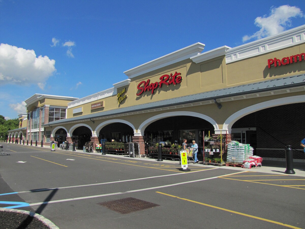 2909 Washington Rd, Parlin, NJ 08859 Sayrebrook Towne Center