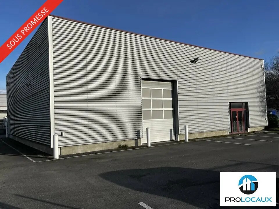 Vente Entrepôt 376 m² - Photo 1
