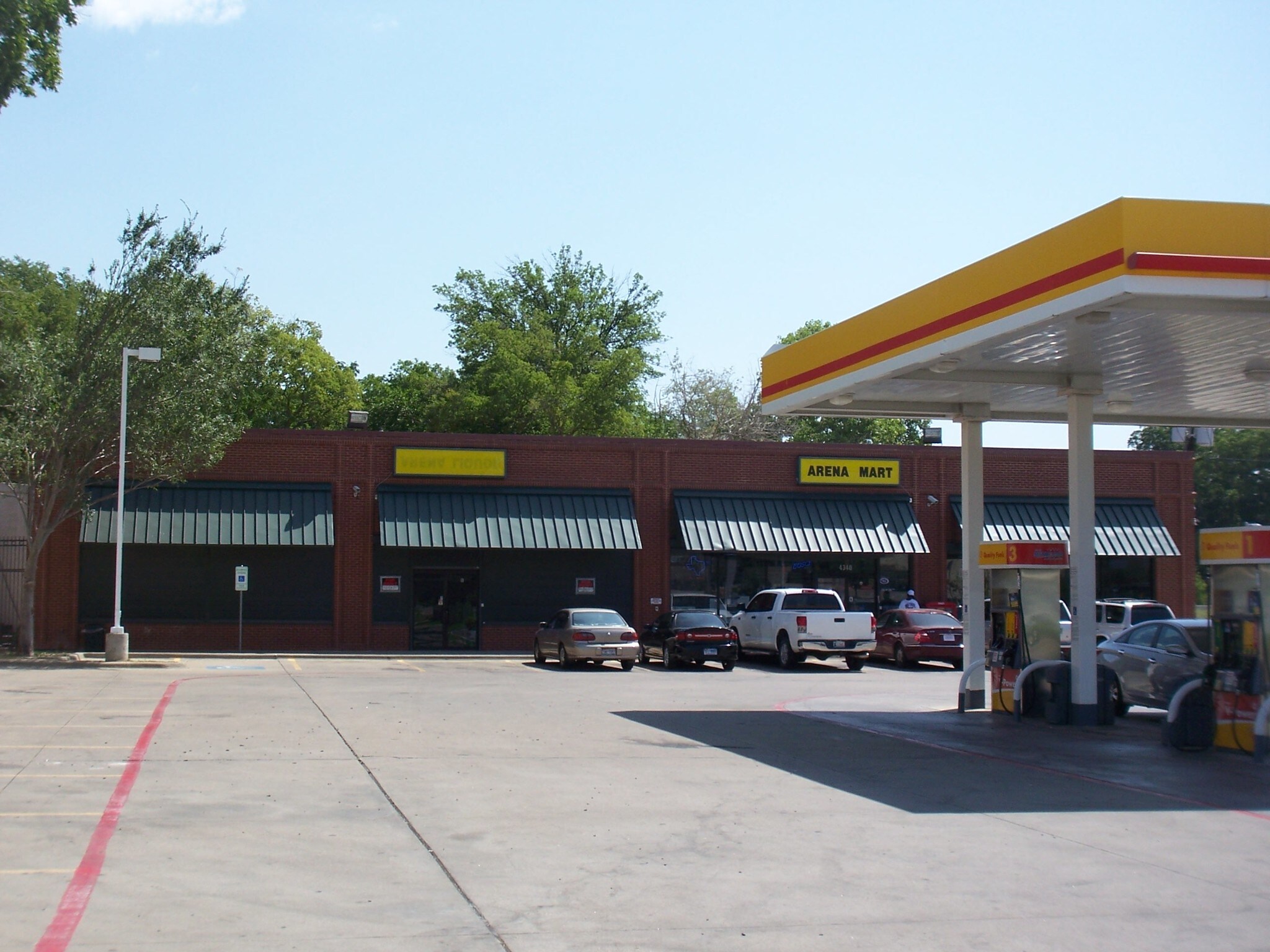 4320-4340 Harry Hines Blvd, Dallas, TX for sale Primary Photo- Image 1 of 1