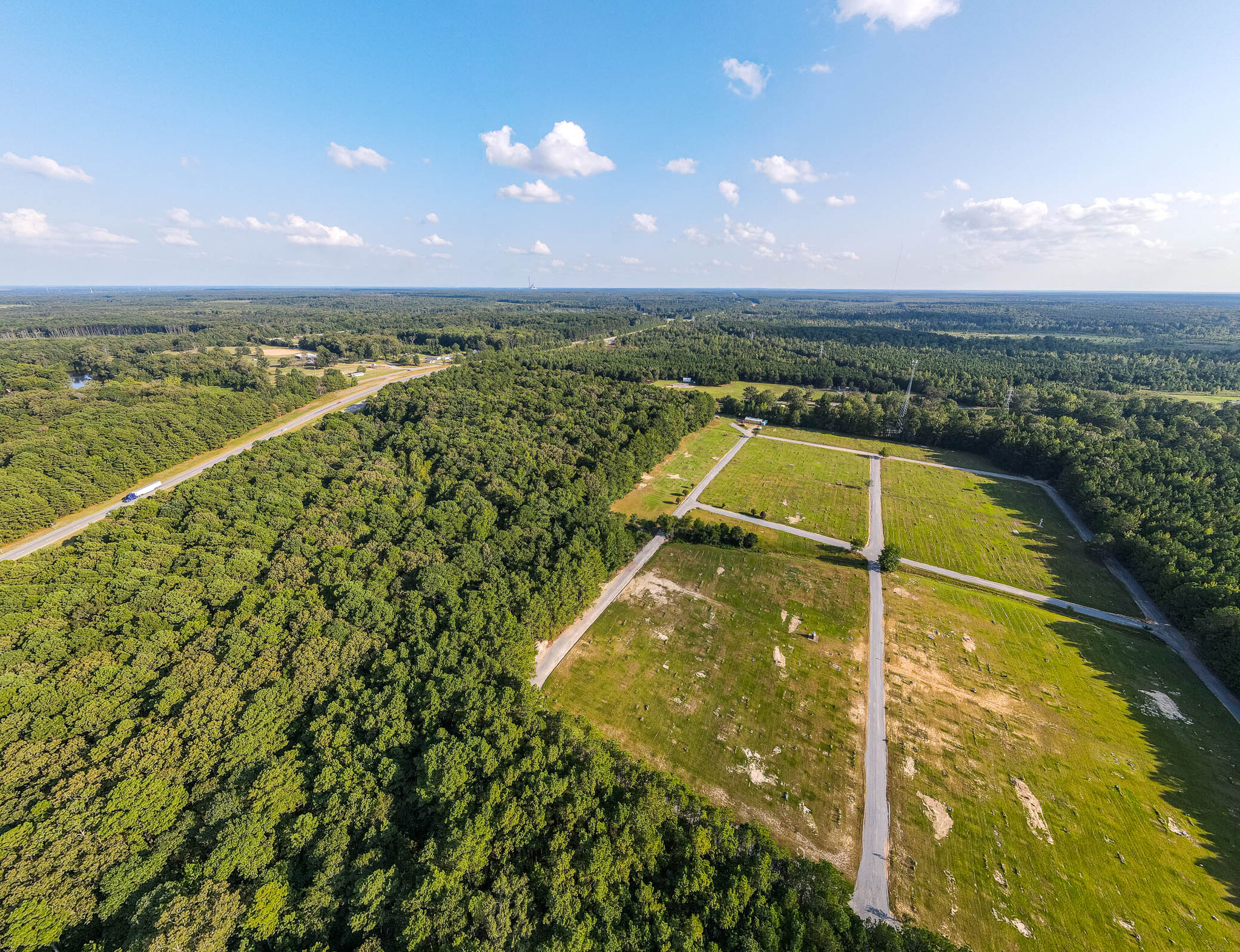 6425 Memorial Gardens Road, Hensley, AR for sale Primary Photo- Image 1 of 11