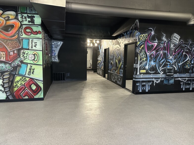 1101 W Wisconsin Ave, Appleton, WI for sale - Interior Photo - Image 2 of 15