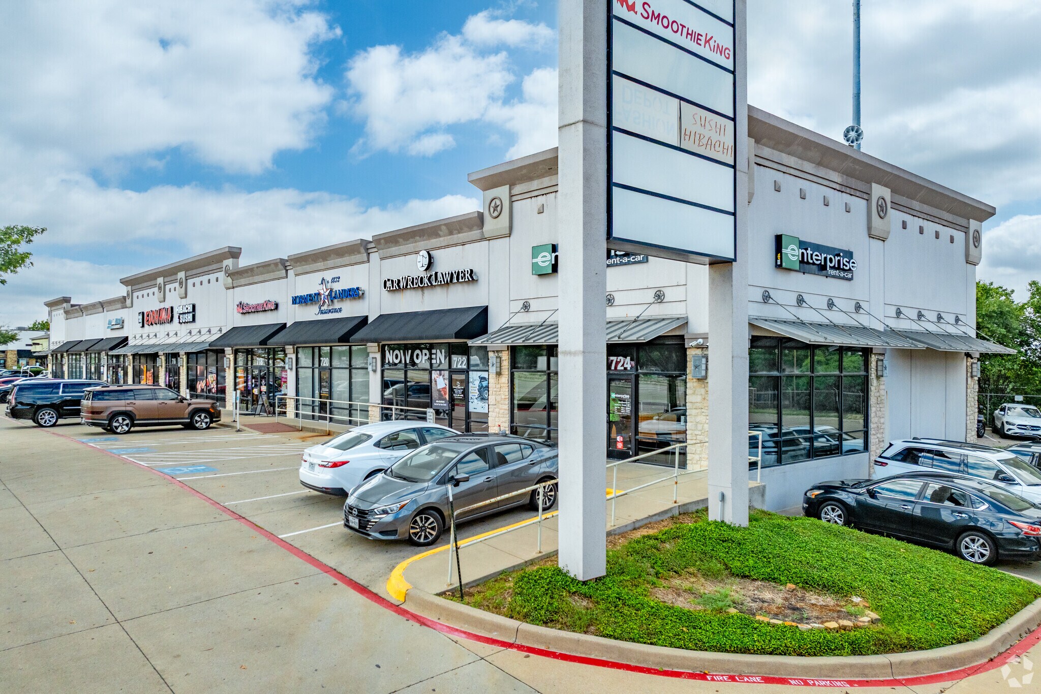 708-722 E Interstate 30, Rockwall, TX for sale Primary Photo- Image 1 of 1