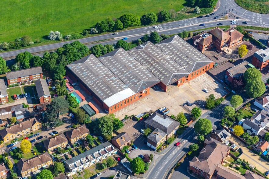 15 The Av, Egham for sale - Building Photo - Image 1 of 1