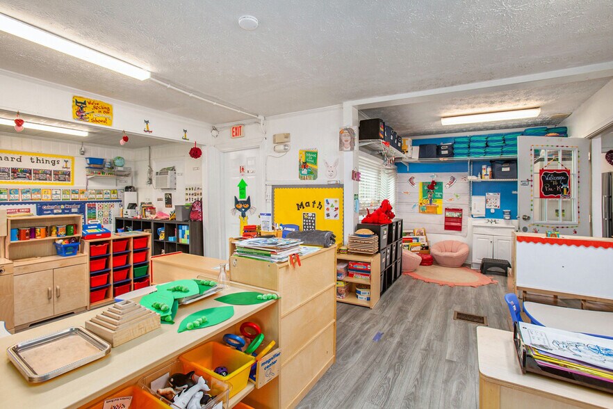 1221 Old Powder Springs Rd Sw, Mableton, GA for sale - Building Photo - Image 1 of 1