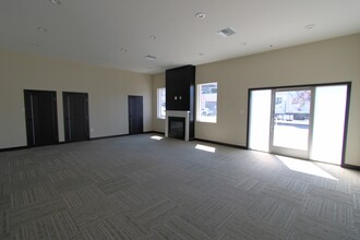 1121-1125 E Colorado St, Glendale, CA for lease Interior Photo- Image 2 of 10