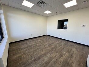 3950 Anchuca, Lakeland, FL for lease Interior Photo- Image 2 of 11