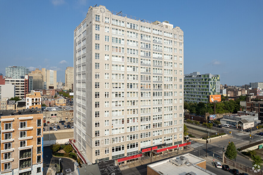 1100 Vine St, Philadelphia, PA for sale - Primary Photo - Image 1 of 5