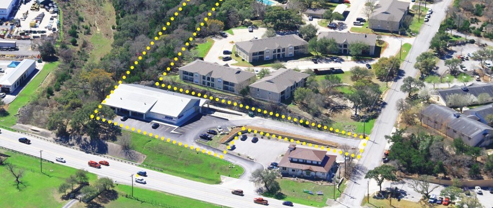 1514 S Main St, Boerne, TX for sale - Primary Photo - Image 1 of 1