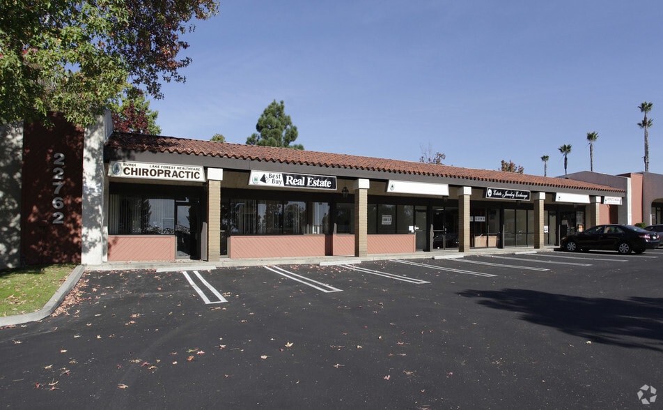 22762 Aspan St, Lake Forest, CA for lease - Building Photo - Image 3 of 13