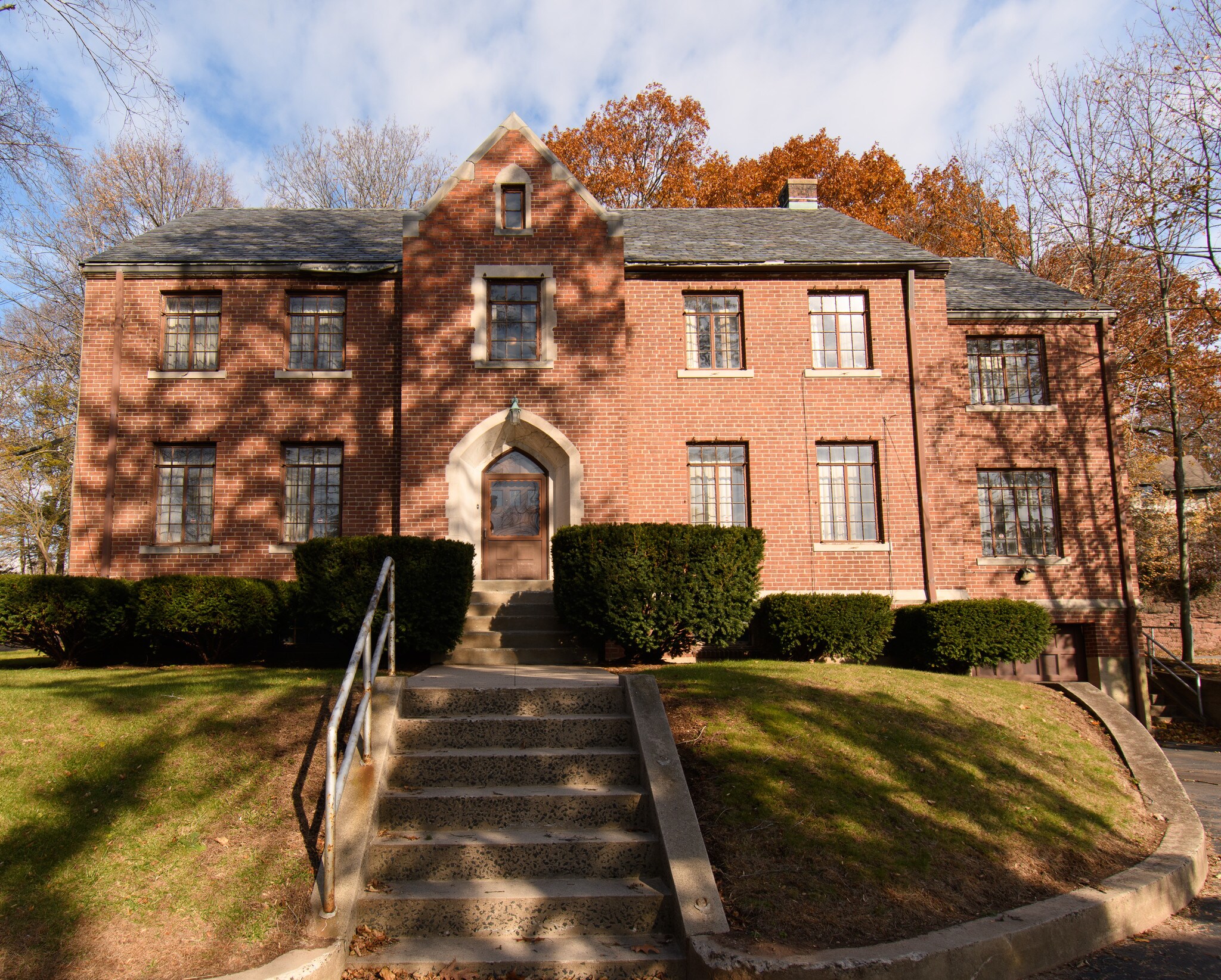 43 Church St, Meriden, CT for sale Primary Photo- Image 1 of 1