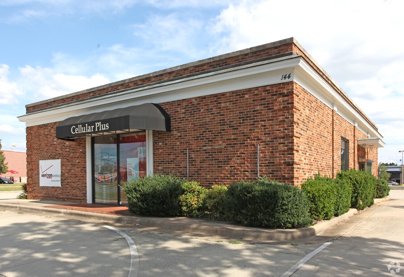 144 Huffman Mill Rd, Burlington, NC 27215 Property Record