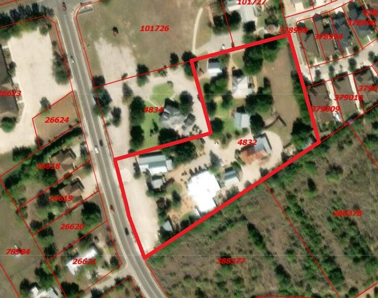 830, 832, & 870 Gruene Road, New Braunfels, TX for sale - Building Photo - Image 2 of 19