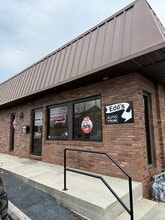715 E Spring St, Cookeville, TN for lease Interior Photo- Image 1 of 2