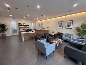 6280-6284 Rue Jean-Talon O, Montréal, QC for lease Interior Photo- Image 1 of 12